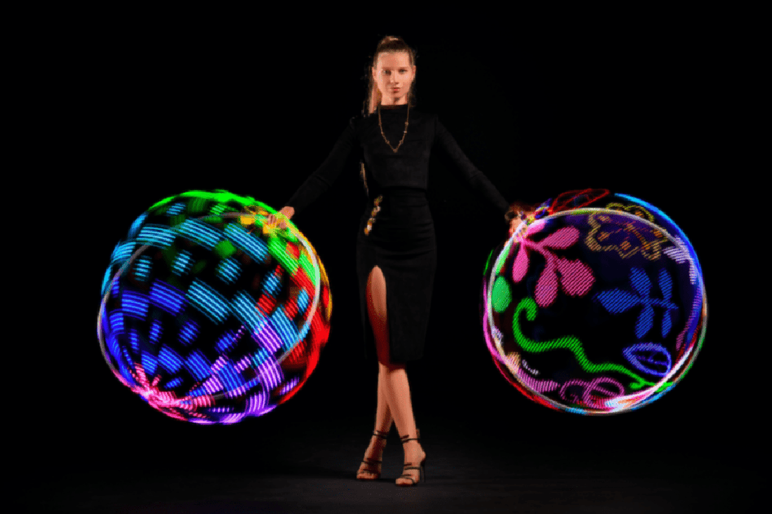 Best Festival Accessories for Night Sets (That Actually Stand Out)